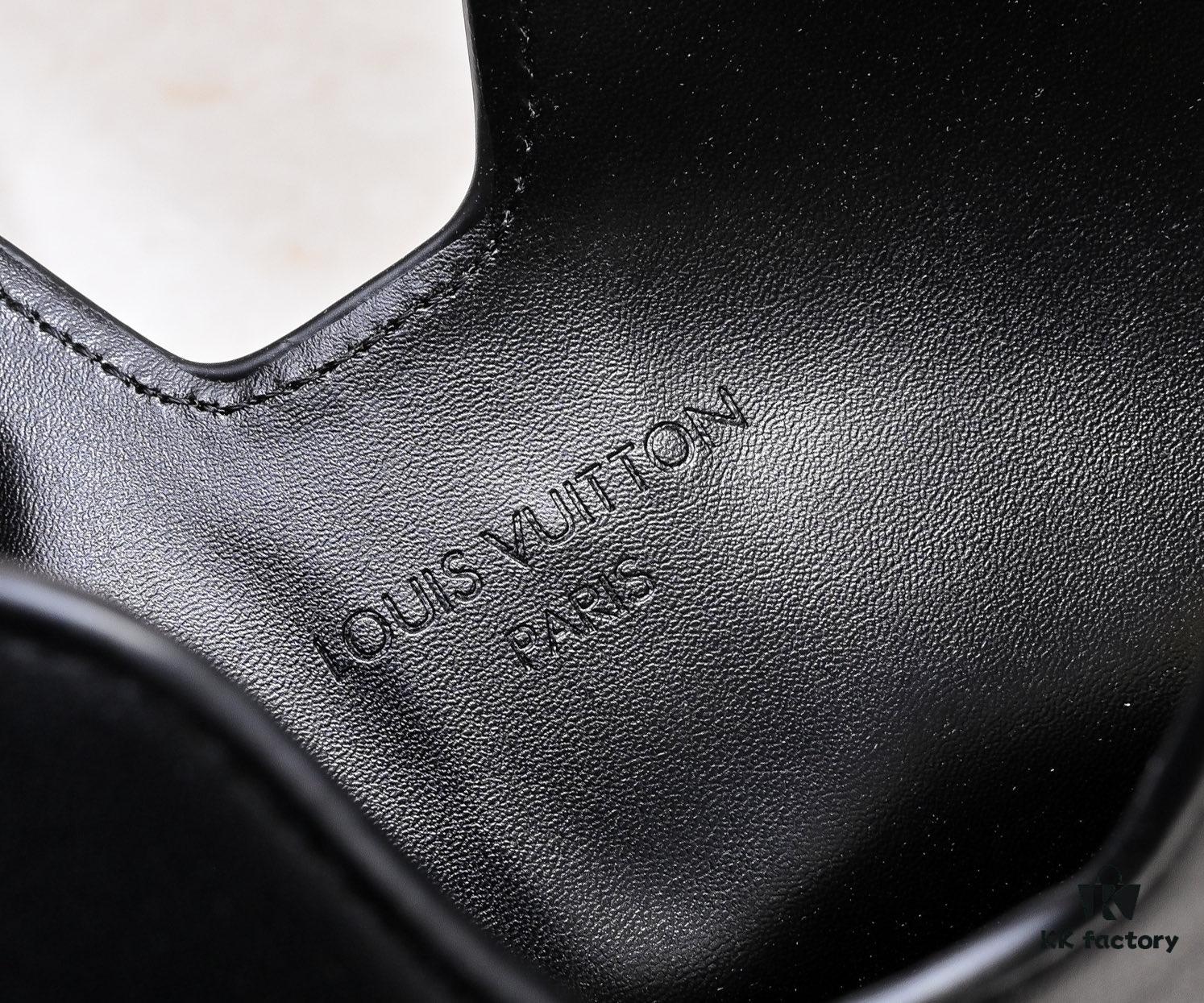 Louis Vuitton New Arrival Hobo Bag in Minimalist Elegance, Styles 120693 & 119563