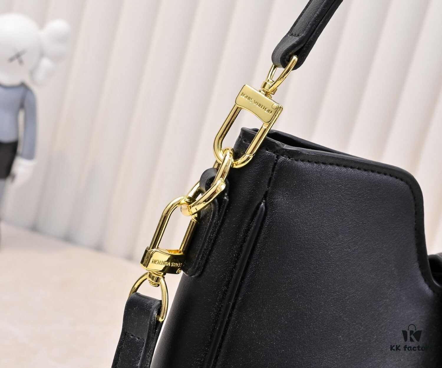 Louis Vuitton New Arrival Hobo Bag in Minimalist Elegance, Styles 120693 & 119563