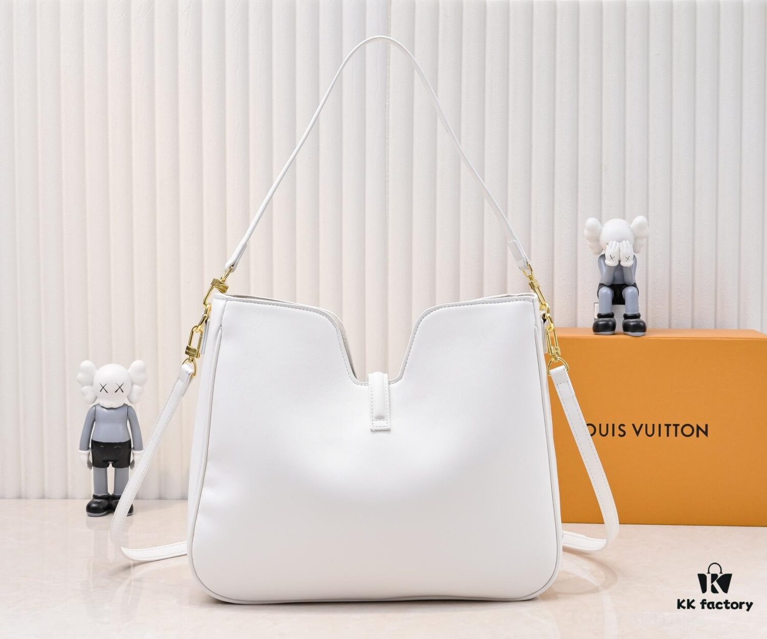 Louis Vuitton New Arrival Hobo Bag in Minimalist Elegance, Styles 120693 & 119563