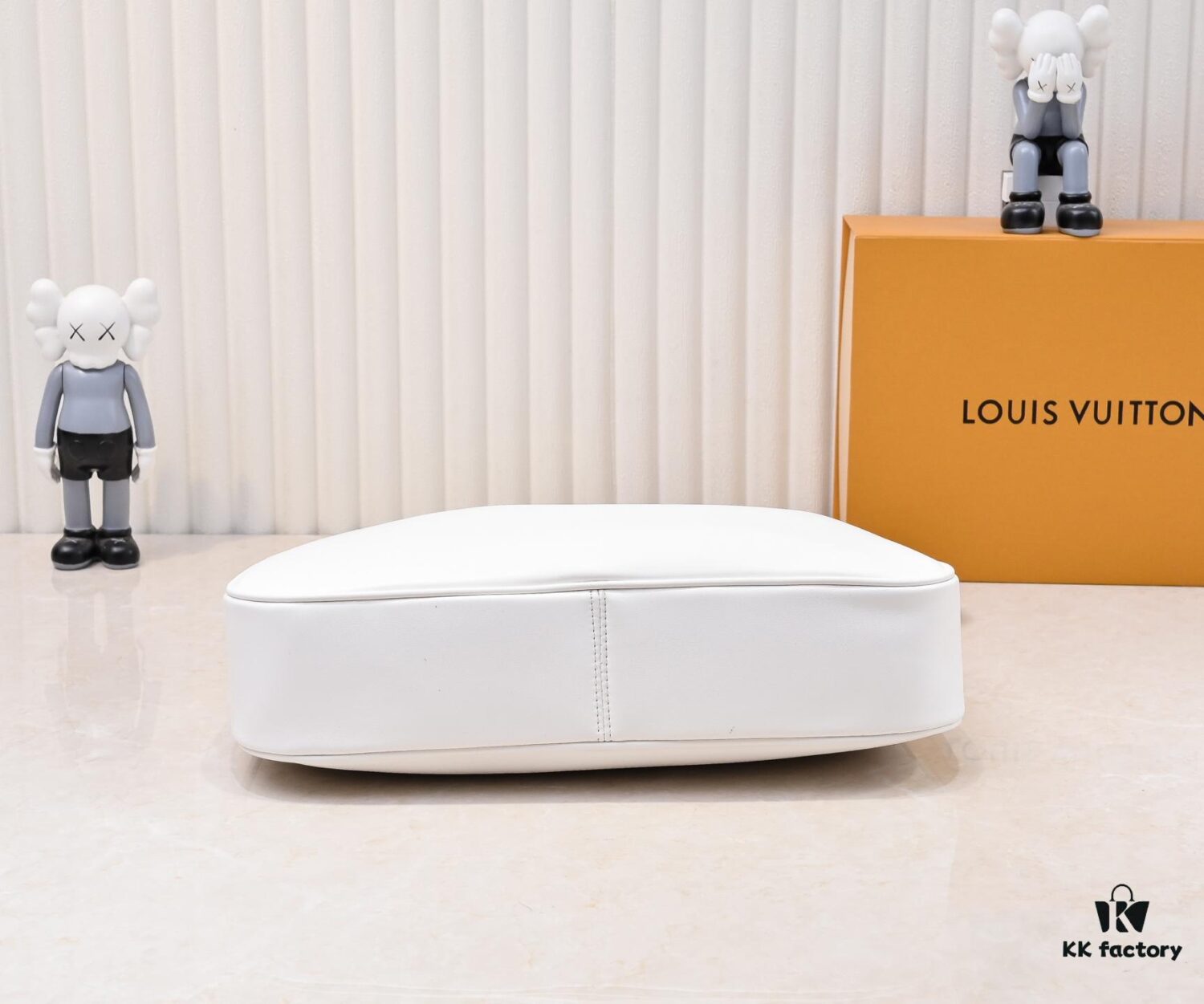 Louis Vuitton New Arrival Hobo Bag in Minimalist Elegance, Styles 120693 & 119563