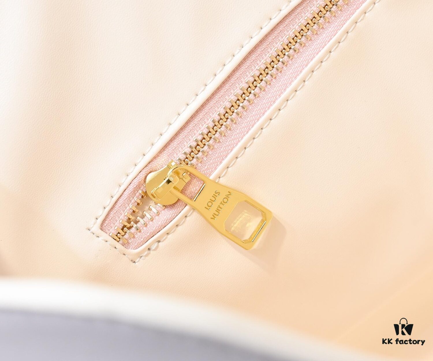 Louis Vuitton New Arrival Hobo Bag in Minimalist Elegance, Styles 120693 & 119563