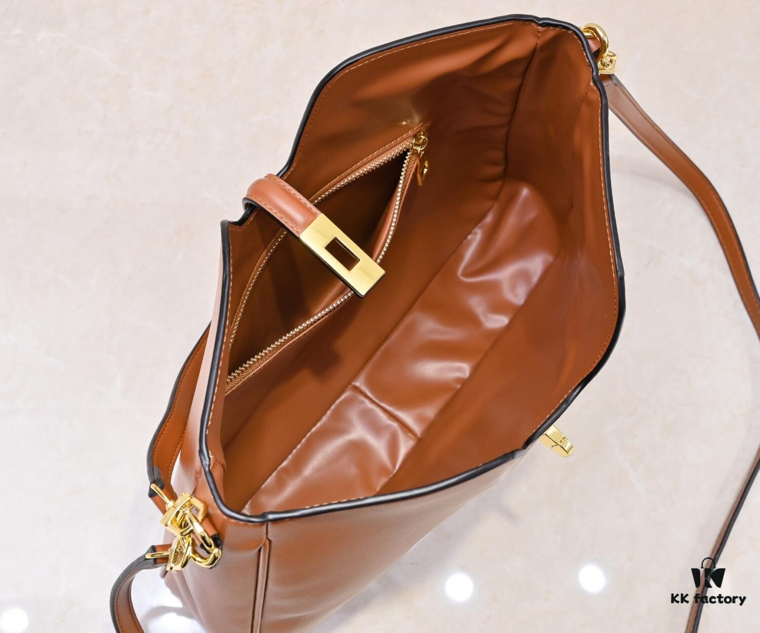 Louis Vuitton New Arrival Minimalist Elegant Design Hobo Bag Soft Silhouette Casual Chic Handbag