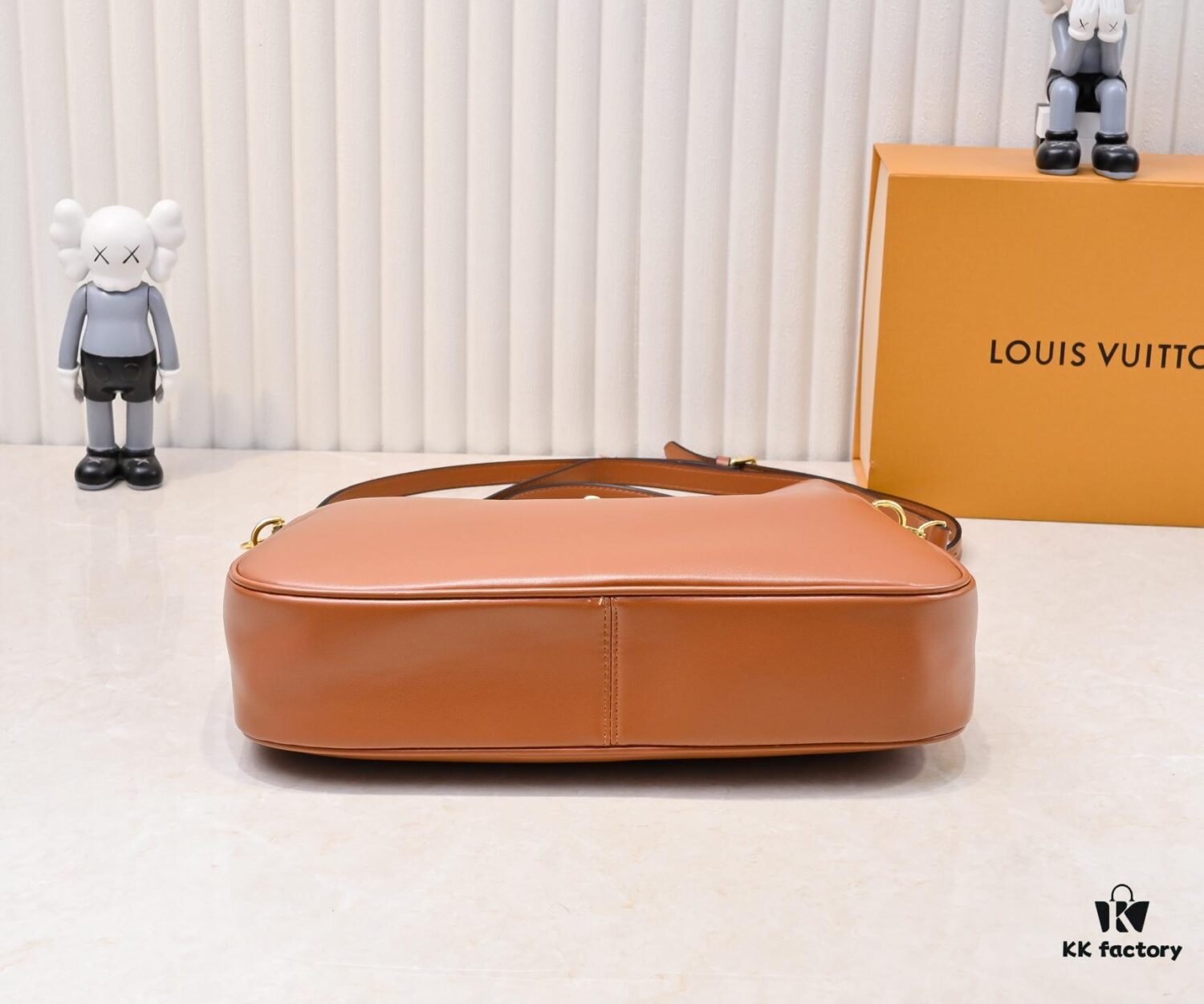 Louis Vuitton New Arrival Minimalist Elegant Design Hobo Bag Soft Silhouette Casual Chic Handbag