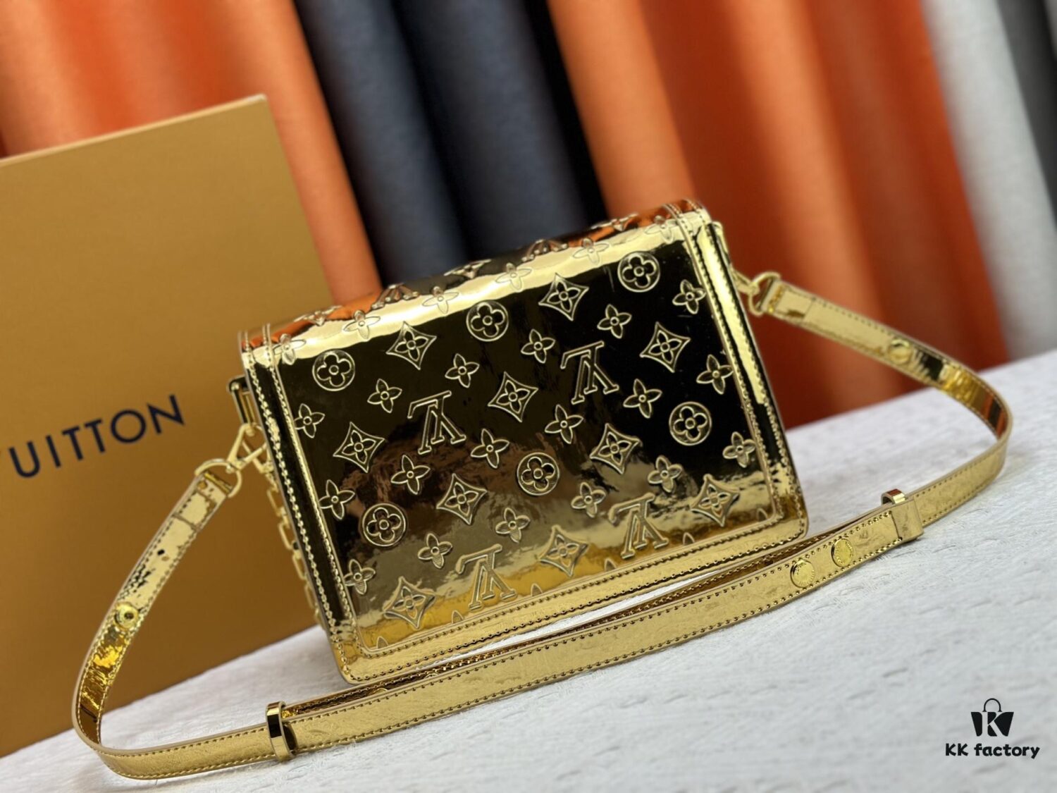 Daphne Gold Silver 💥 Louis Vuitton 2025 Spring/Summer Collection Métis Messenger Bag M43599/44391/44580 Latest Version Monogram Canvas Handbag