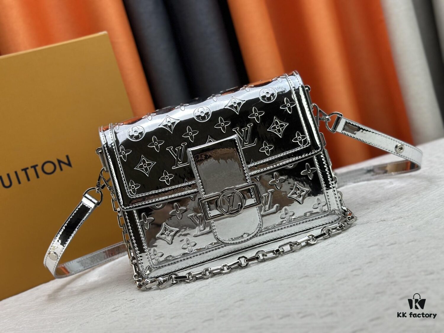 Daphne Gold Silver 💥 Louis Vuitton 2025 Spring Mailbox Bag M43599/44391/44580 Color Latest Version Shipment Métis Clutch