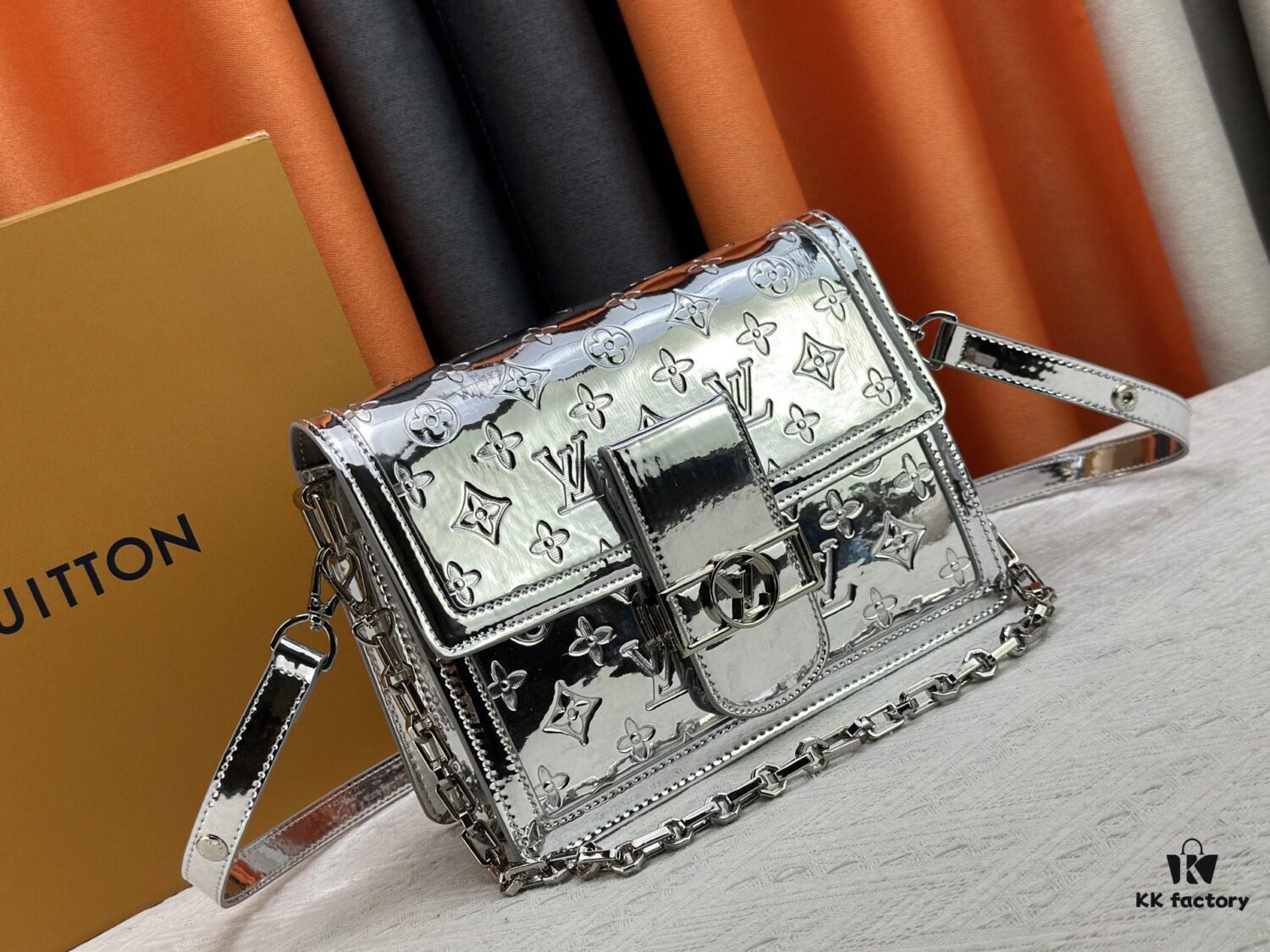 Daphne Gold Silver 💥 Louis Vuitton 2025 Spring Mailbox Bag M43599/44391/44580 Color Latest Version Shipment Métis Clutch