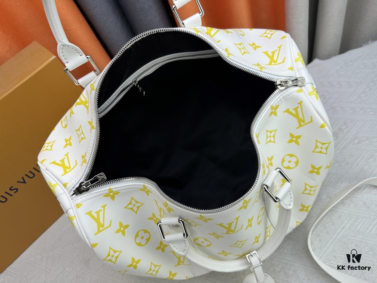 M41418 New Louis Vuitton x Takashi Murakami Collaboration Keepall Bandouliere 45 Monogram Print Travel Bag