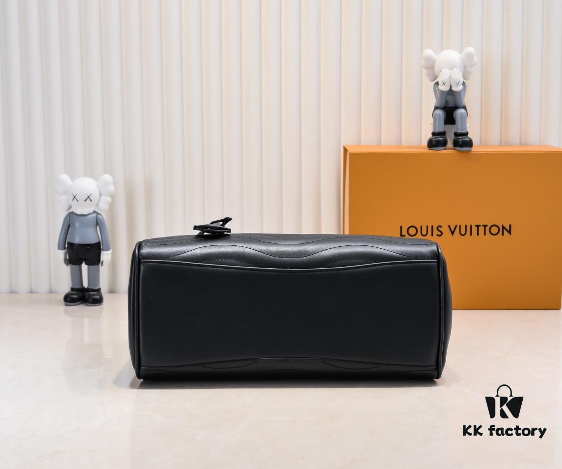 Wholesale Price, Original Xiu Ge Quality, High-End Louis Vuitton Embroidered New Hit – Soft Floral Design, This Season's Most Charming Style