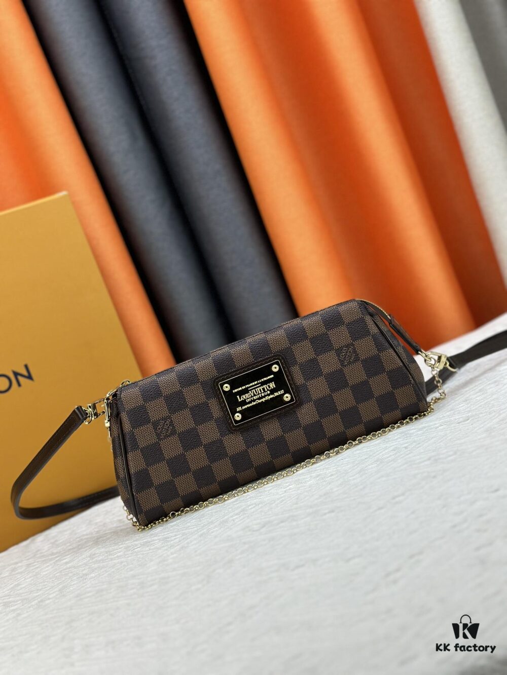LOUIS VUITTON Exclusive Private Stock - Eva Bag 95567, Imported Vintage Cowhide with Original Yellow Leather, High-End Quality