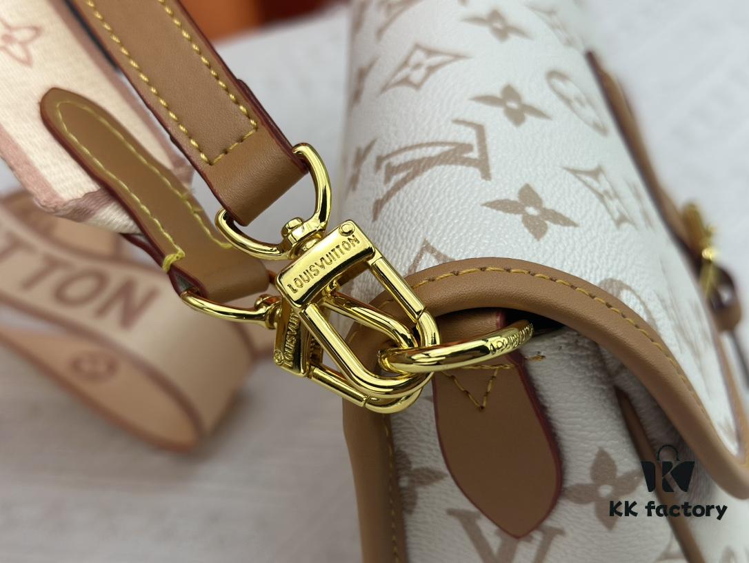 Authentic Studio Shot: M46386 M46388 M45985 Full Leather Baguette Bag Series, New Diane Handbag