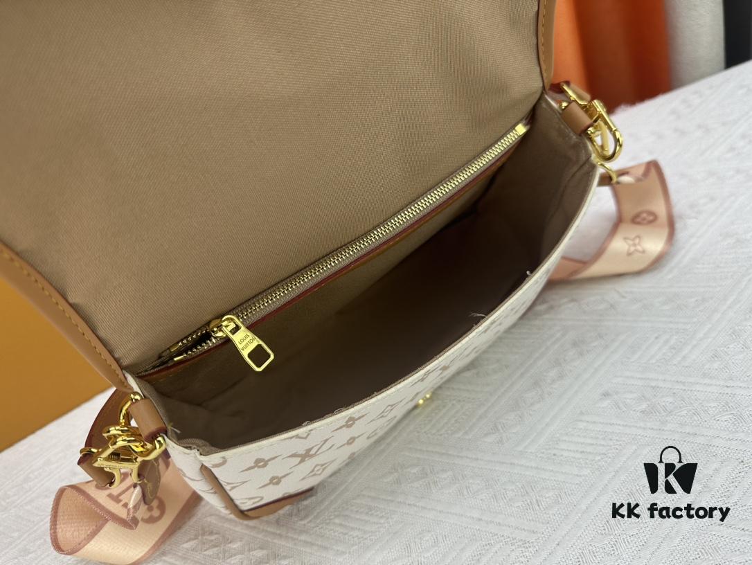 Authentic Studio Shot: M46386 M46388 M45985 Full Leather Baguette Bag Series, New Diane Handbag