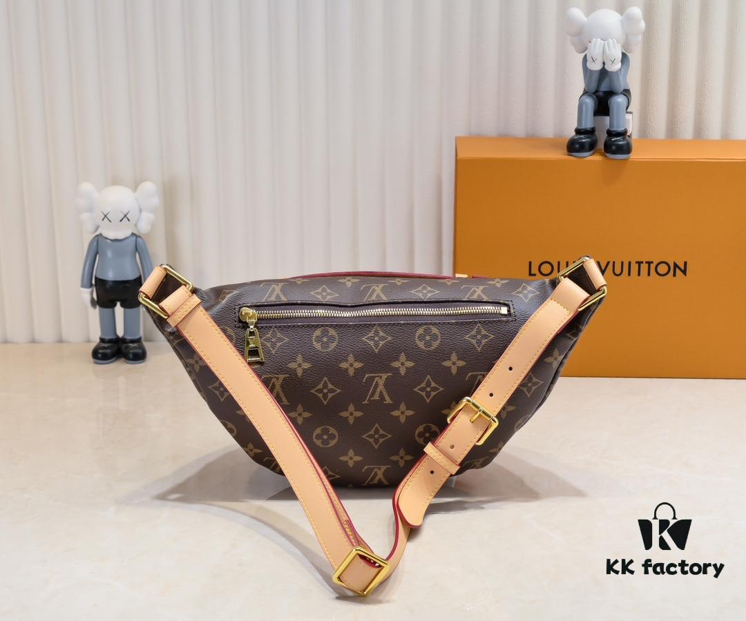 M43644 BUMBAG Belt Bag in Monogram Canvas