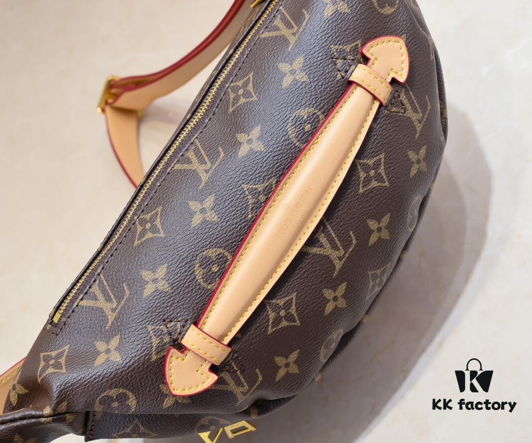 M43644 BUMBAG Belt Bag in Monogram Canvas