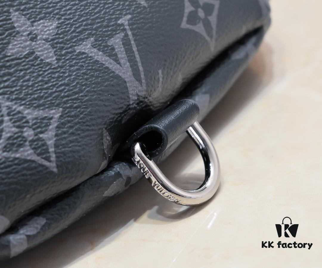 M43644 BUMBAG Belt Bag in Monogram Canvas