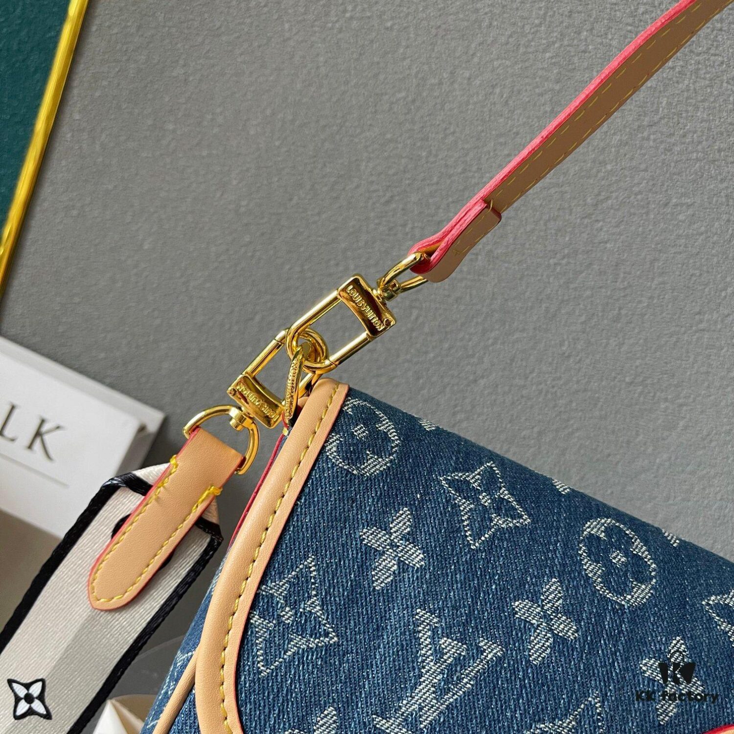 Upgraded M46386 M45985 Denim Baguette Diane Handbag