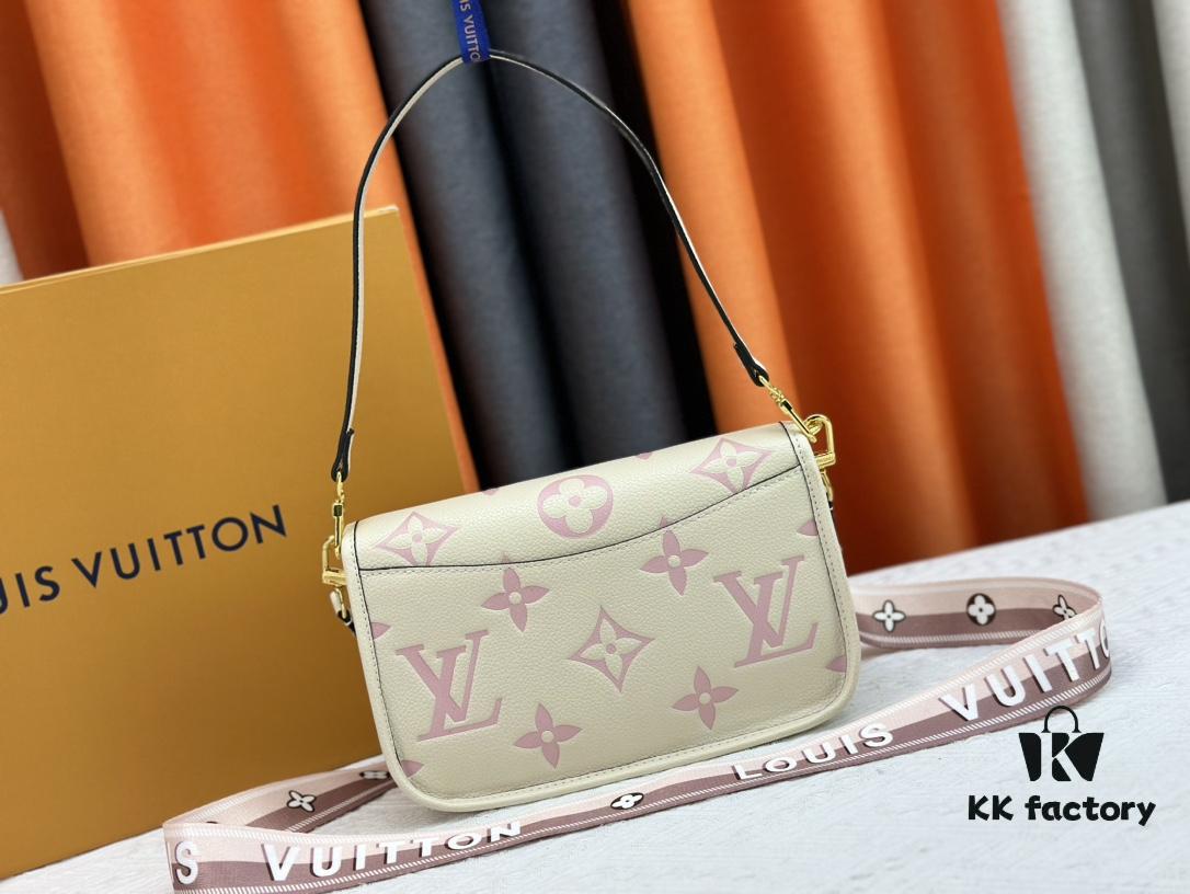 M46386 M46388 M45985 M45683 M45684 Full Leather Baguette Bag Series New Diane Handbag