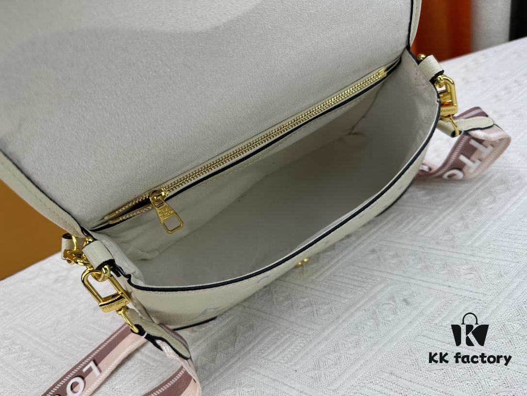 Authentic Studio Shot M46386 M46388 M45985 M45683 M45684 Full Leather Baguette Bag Series New Diane Handbag