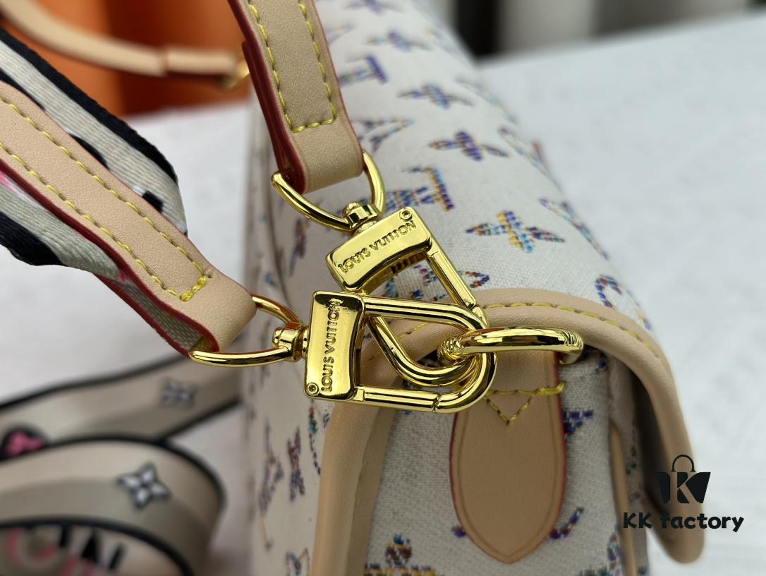 M46386 M45985 Jacquard Baguette Collection New Diane Handbag