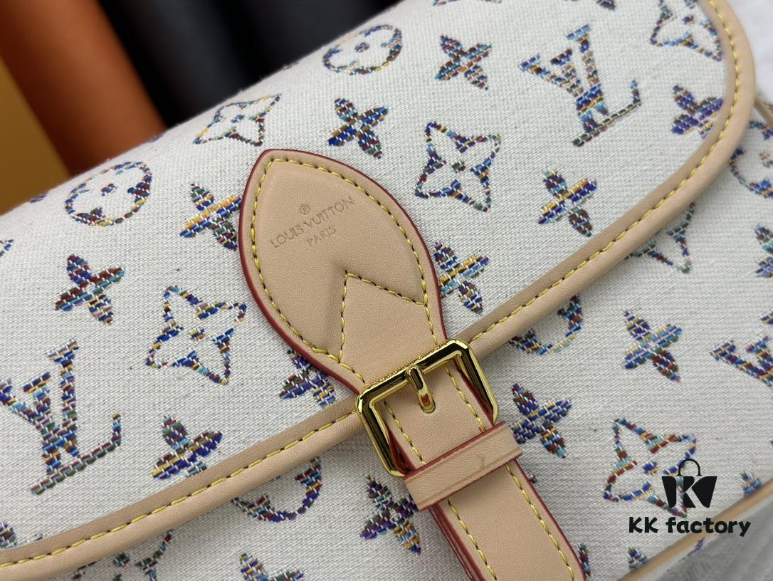 M46386 M45985 Jacquard Baguette Collection New Diane Handbag