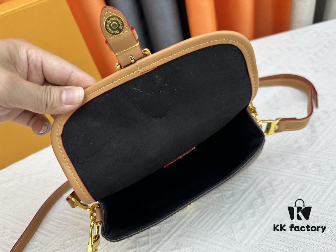 Upgraded Original M83566 M83300 M45985 Baguette Series New Diane Handbag