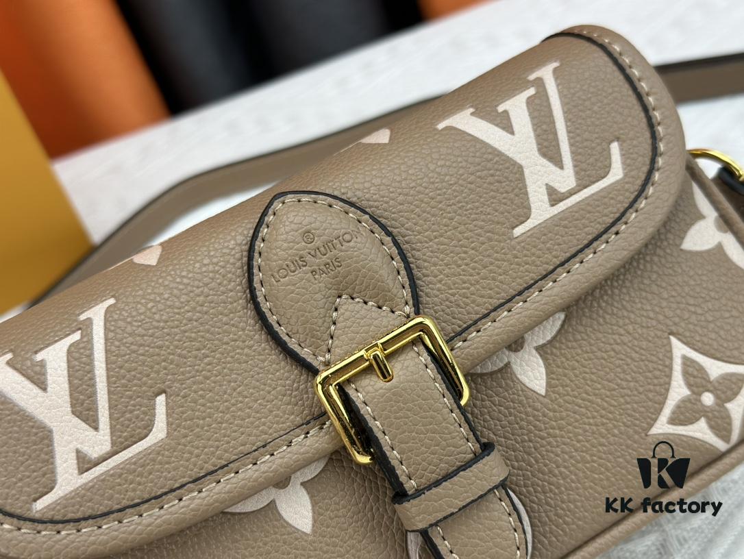 Upgraded Original M83566 M83300 M45985 Baguette Bag Series New Diane Handbag