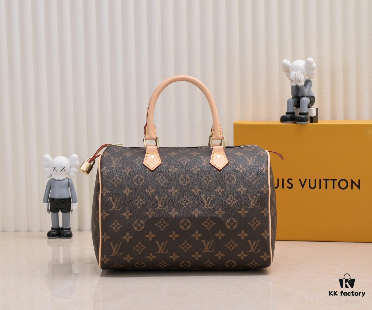 Exclusive Real Shot - Upgraded Version‼️ Strapless Pillow Bag, High-Definition Imaging, Quality as Shown (Three Sizes, Three Colors)