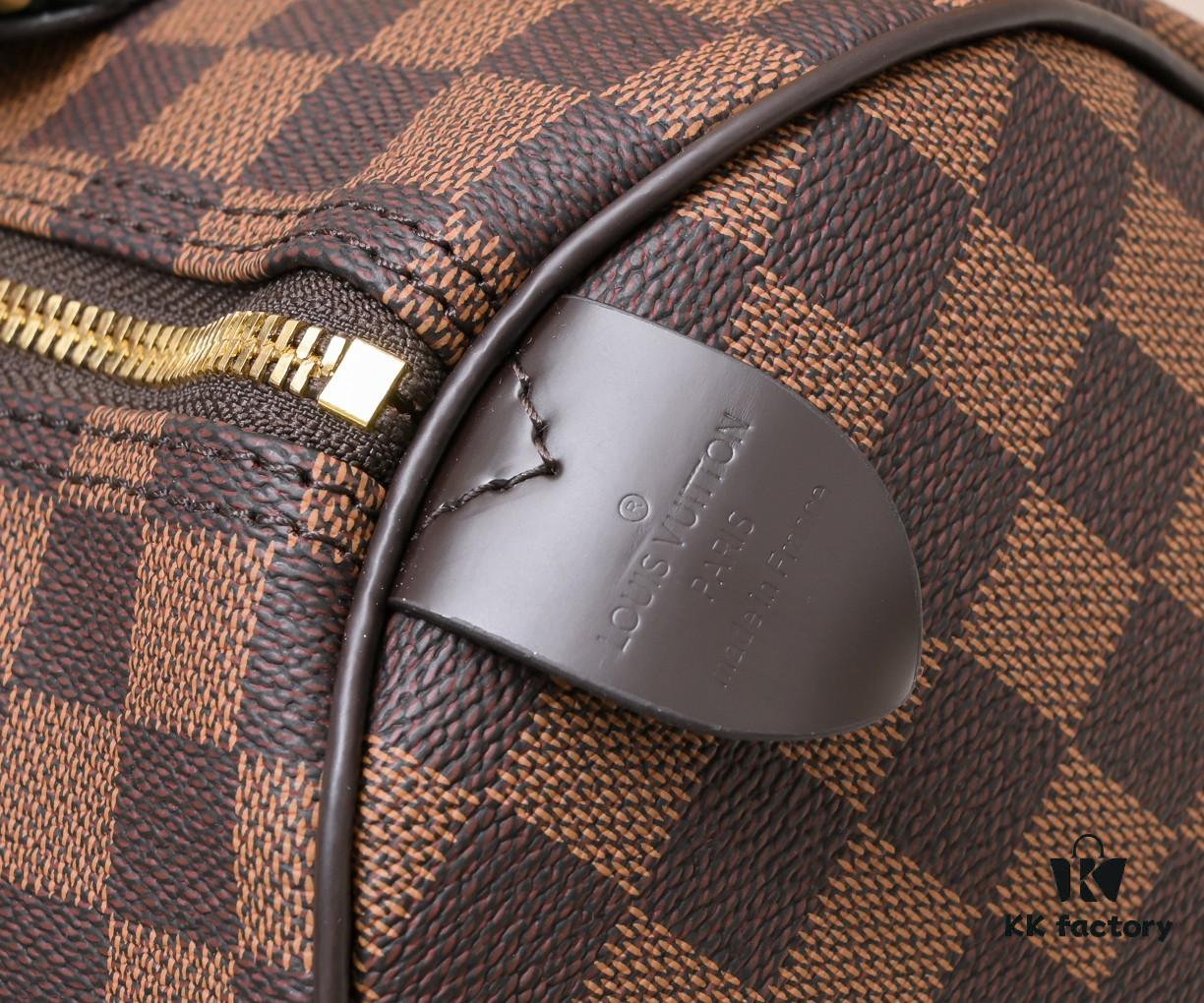 Exclusive Real Shot - Upgraded Version ‼️ Strapless Pillow Bag, High-Definition Photos, Quality as Shown (Three Sizes, Three Colors)