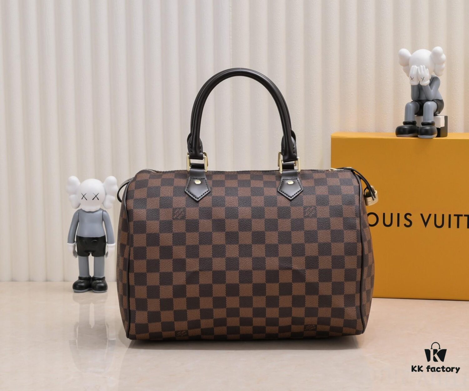 Exclusive Real Shot - Upgraded Version ‼️ Strapless Pillow Bag, High-Definition Photos, Quality as Shown (Three Sizes, Three Colors)