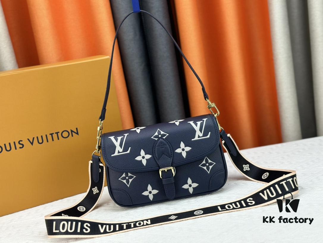 M46386 M45985 Baguette Bag Collection New Diane Handbag