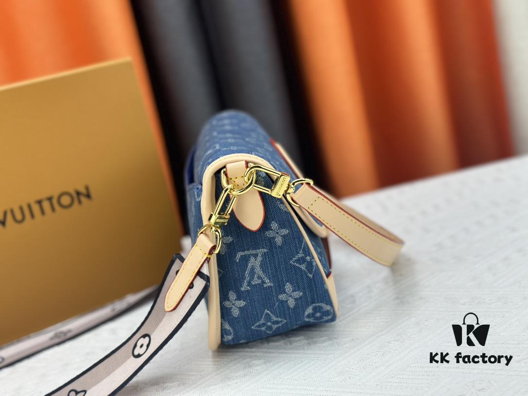 M46386 M45985 Denim Baguette Series New Diane Handbag