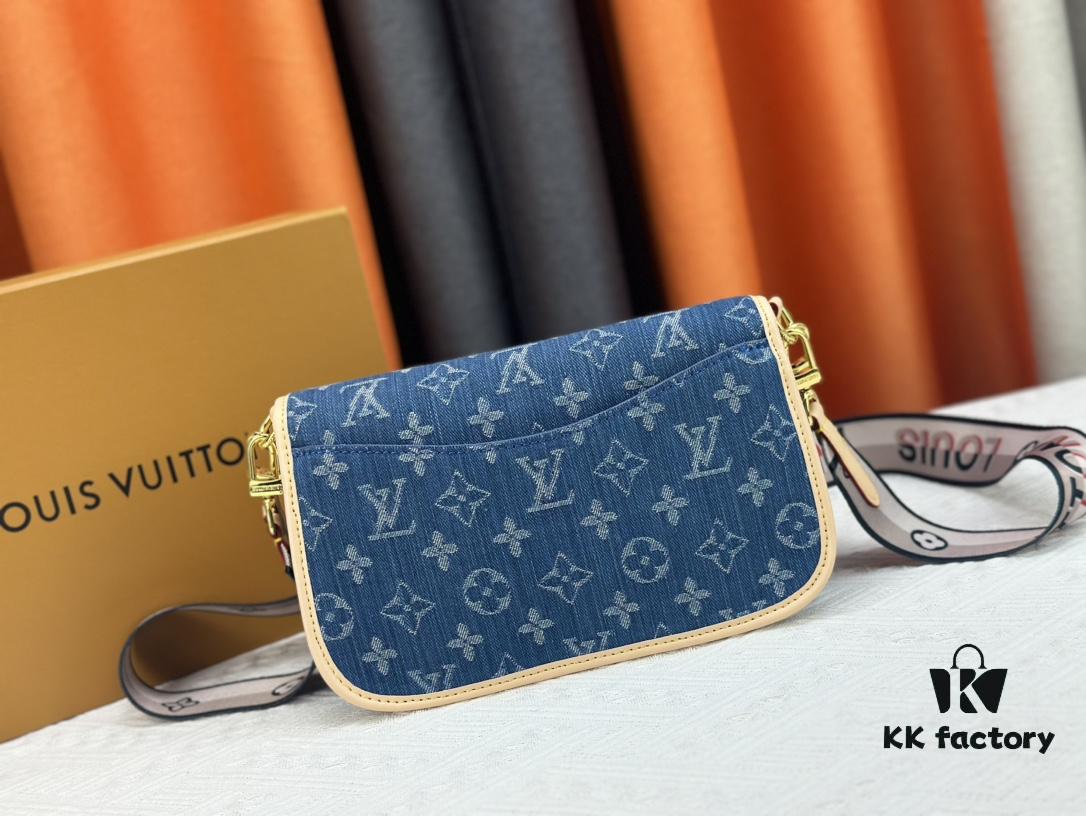 M46386 M45985 Denim Baguette Series New Diane Handbag