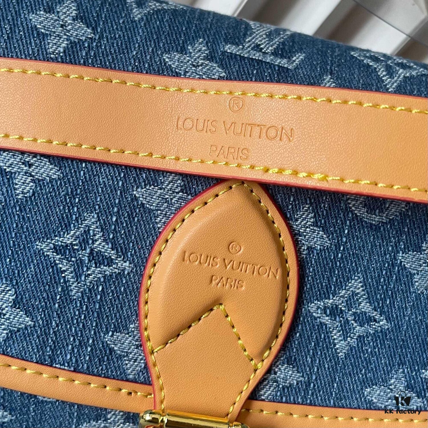 Upgraded 180 M46386 M45985 Denim Baguette Series New Diane Handbag