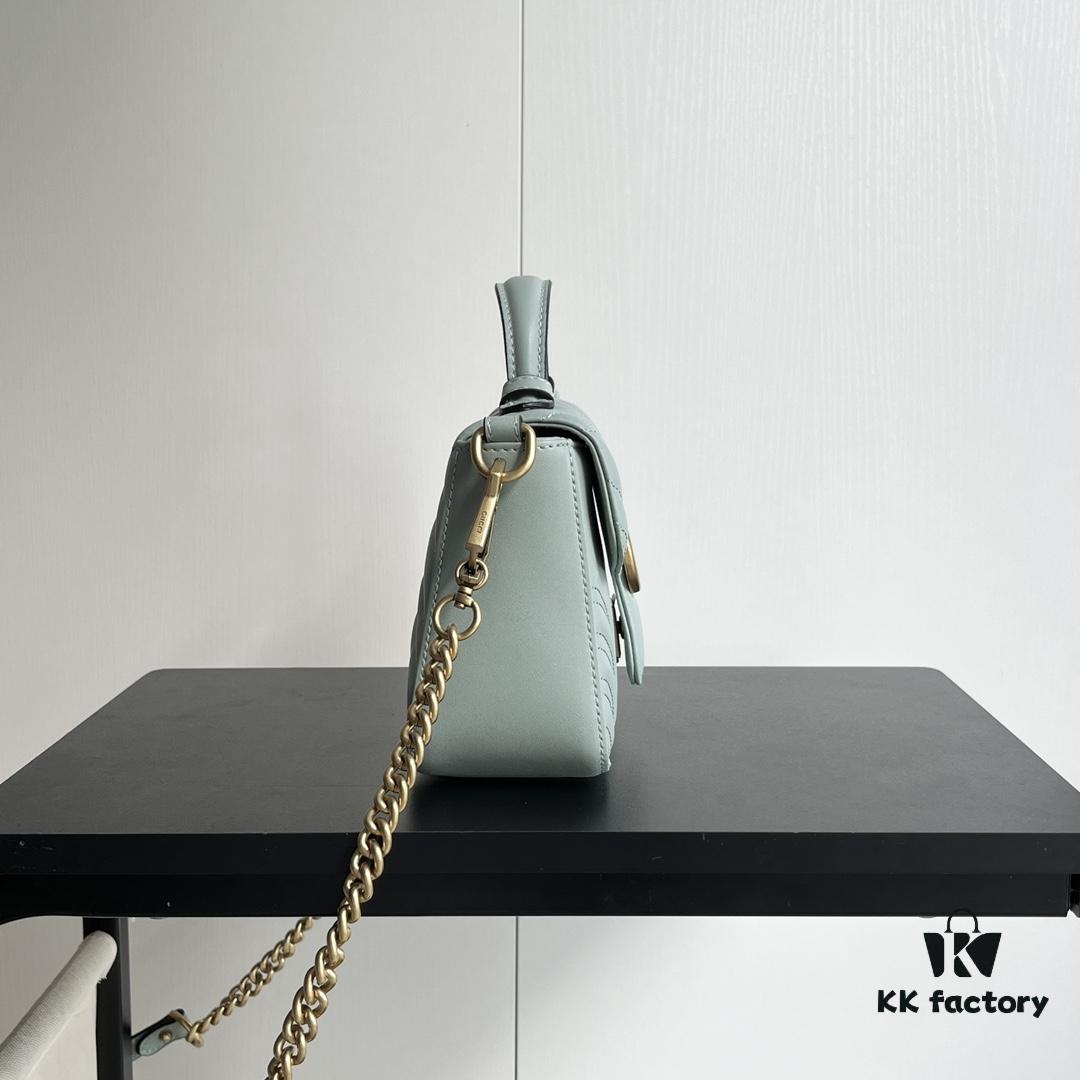 Authentic Shot # GG Marmont Mini Crossbody Bag Model: 583571 Gray-Green Size: 21*15.5*8cm