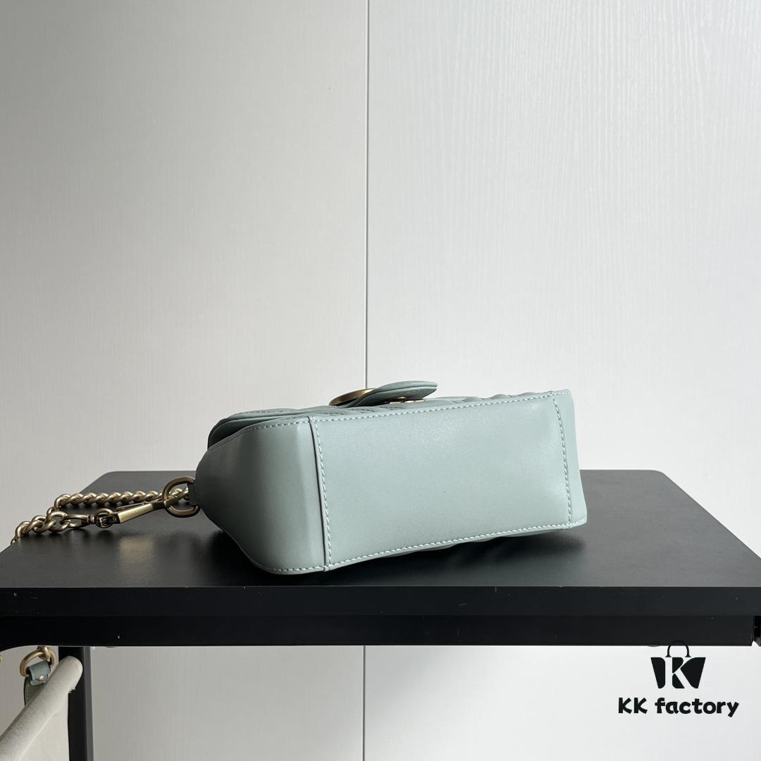 Authentic Shot # GG Marmont Mini Crossbody Bag Model: 583571 Gray-Green Size: 21*15.5*8cm