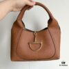 Gucci Softbit Small Shoulder Bag in Beige