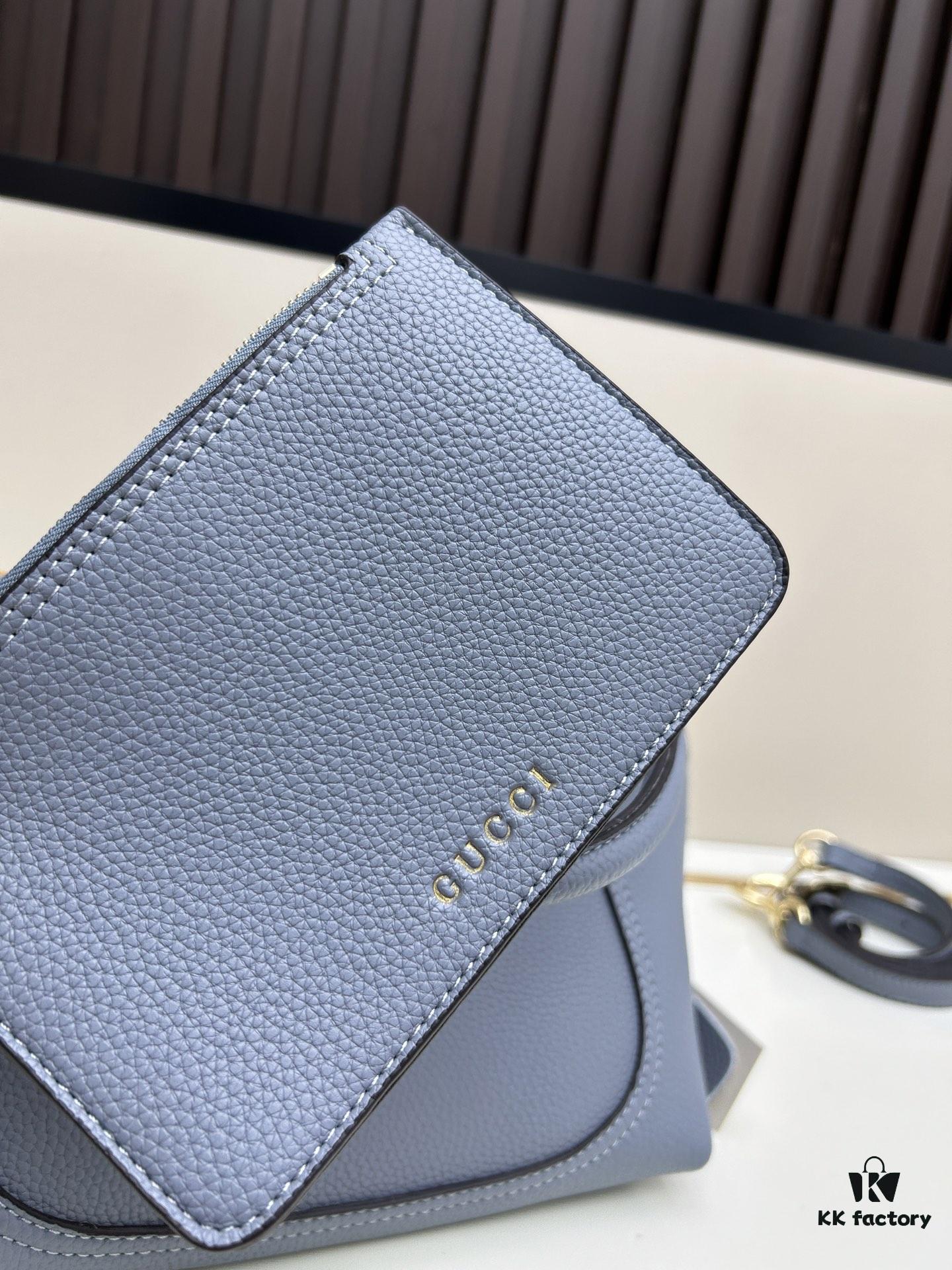 New Arrival with Gift Box 🎁, Gucci Softbit Leather Handbag or Crossbody Bag