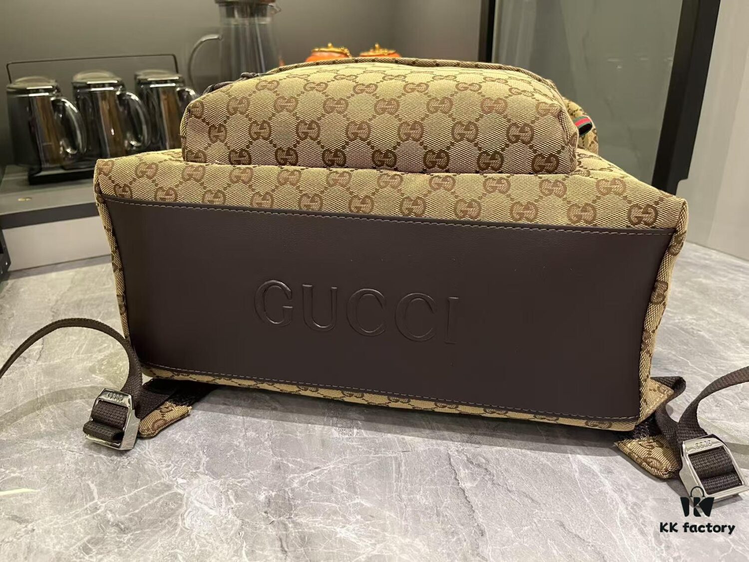Gucci 2025 Spring-Summer Collection Men's Bag in Beige and Brown GG Canvas