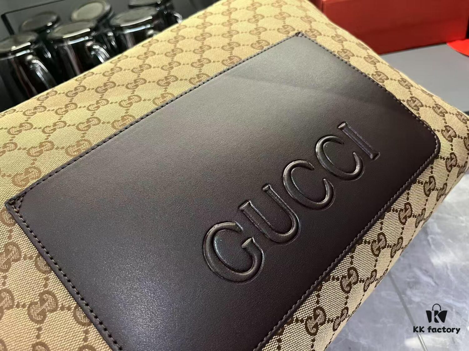 Gucci GG 2025 Spring-Summer Collection Men's Crossbody Bag in Beige Original GG Canvas