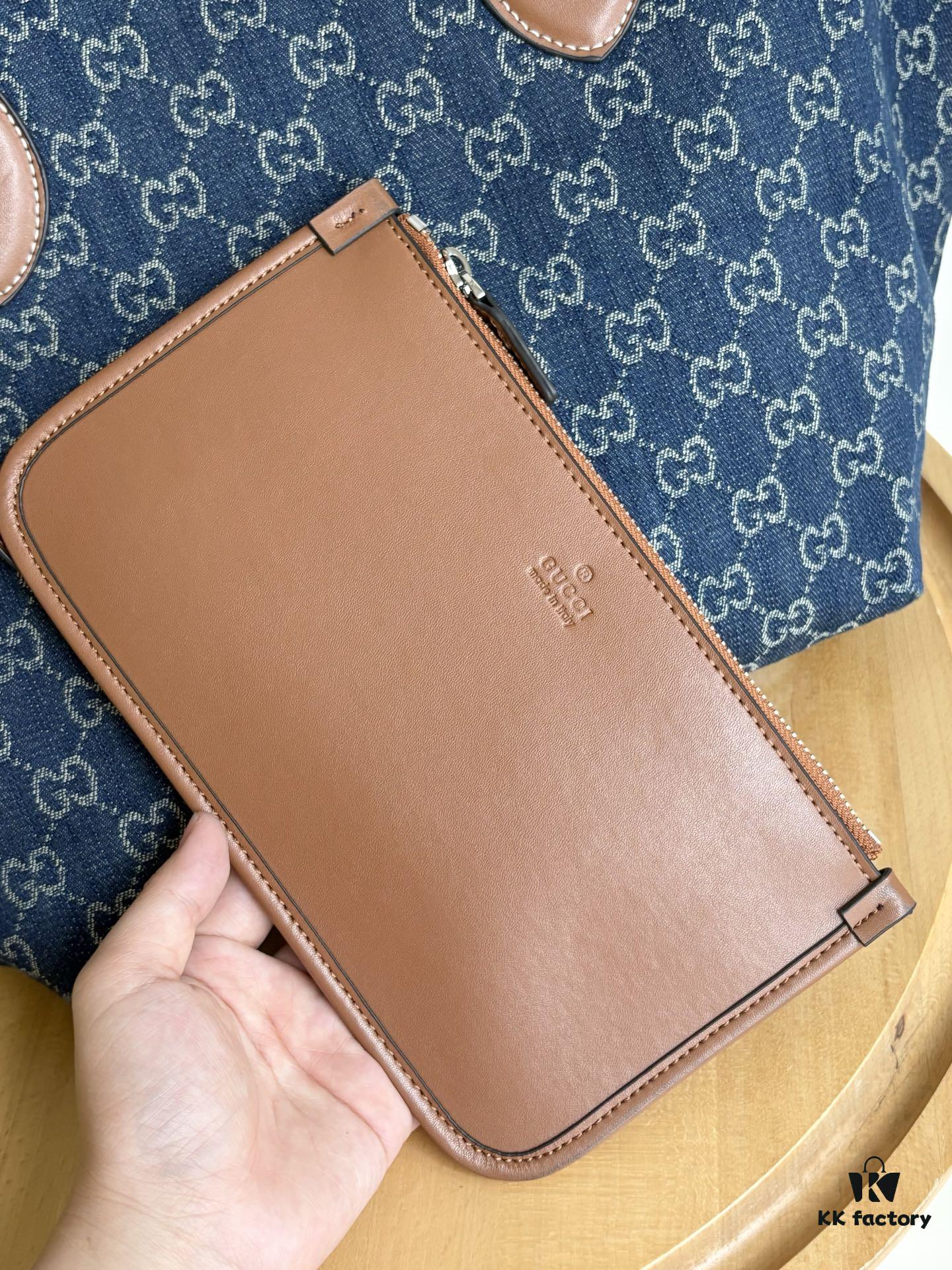 Gucci Totissima Large Tote Bag Model 820481 Size 30.5x28x27cm