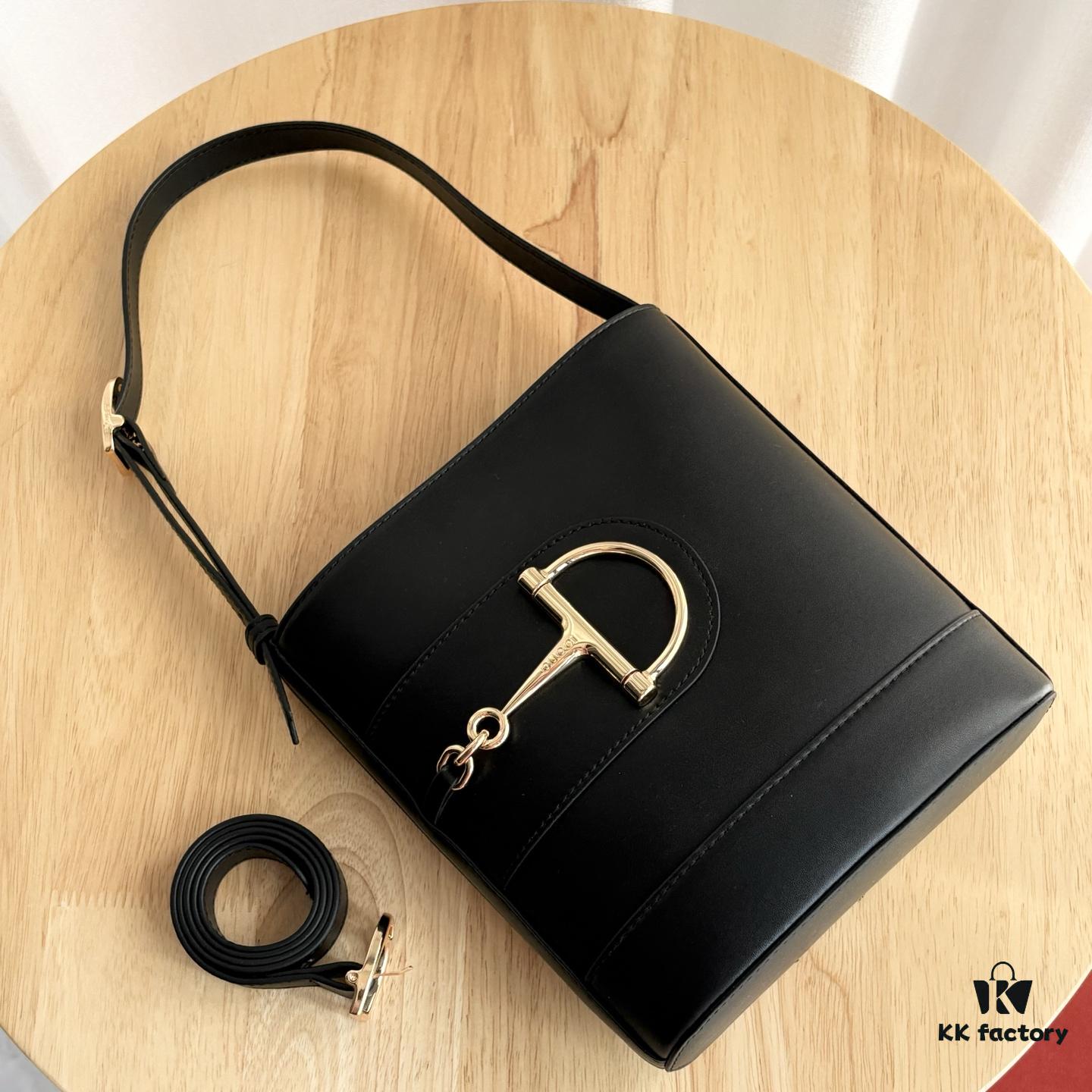 Gucci 73 Series Bucket Bag - Model 833665, Size: 18.5x20x8.5cm