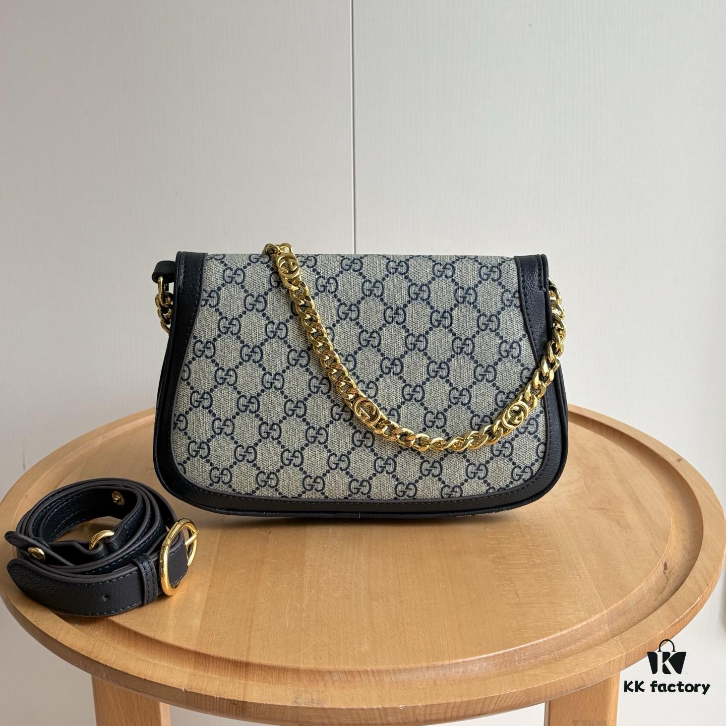 Blondie Series Shoulder Bag in Canvas