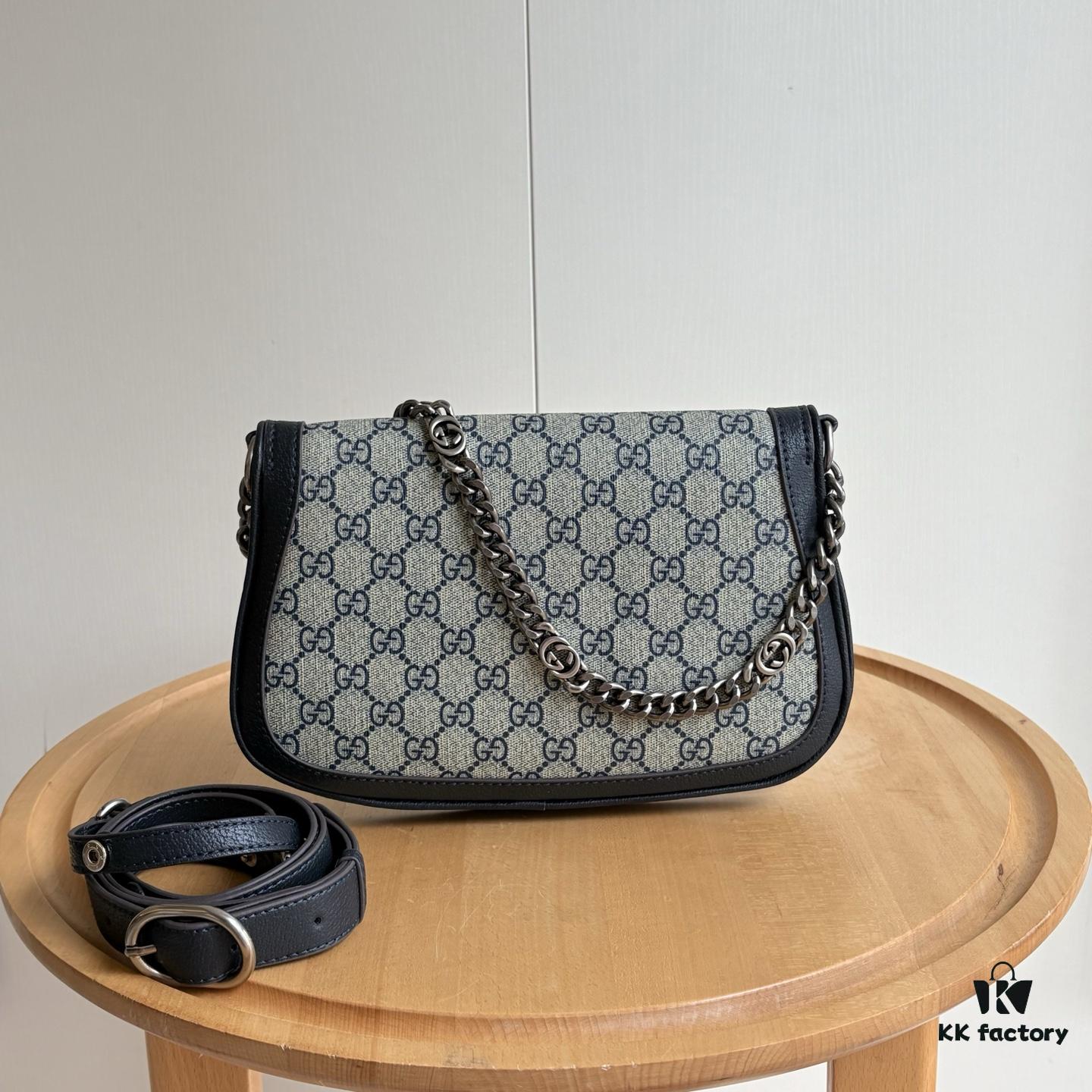 Blondie Series Shoulder Bag in Canvas