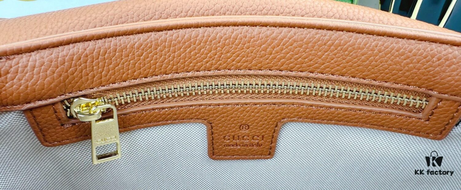 Gucci GG Marmont Bag in Full Leather Deep Brown - Irresistibly Charming and Must-Have