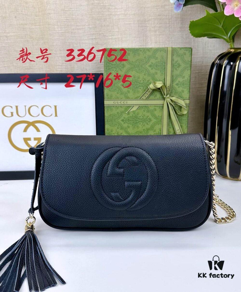 Irresistible Gucci GG Marmont Bag – Elegant and Compact Design, Must-Have for Fashion Enthusiasts
