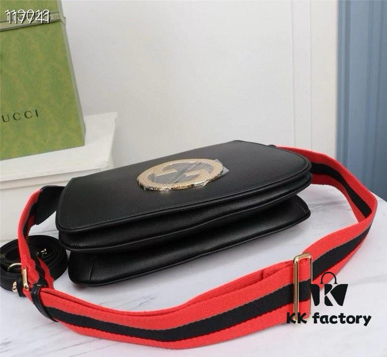 Gucci Blondie Series - Model 699210 Leather