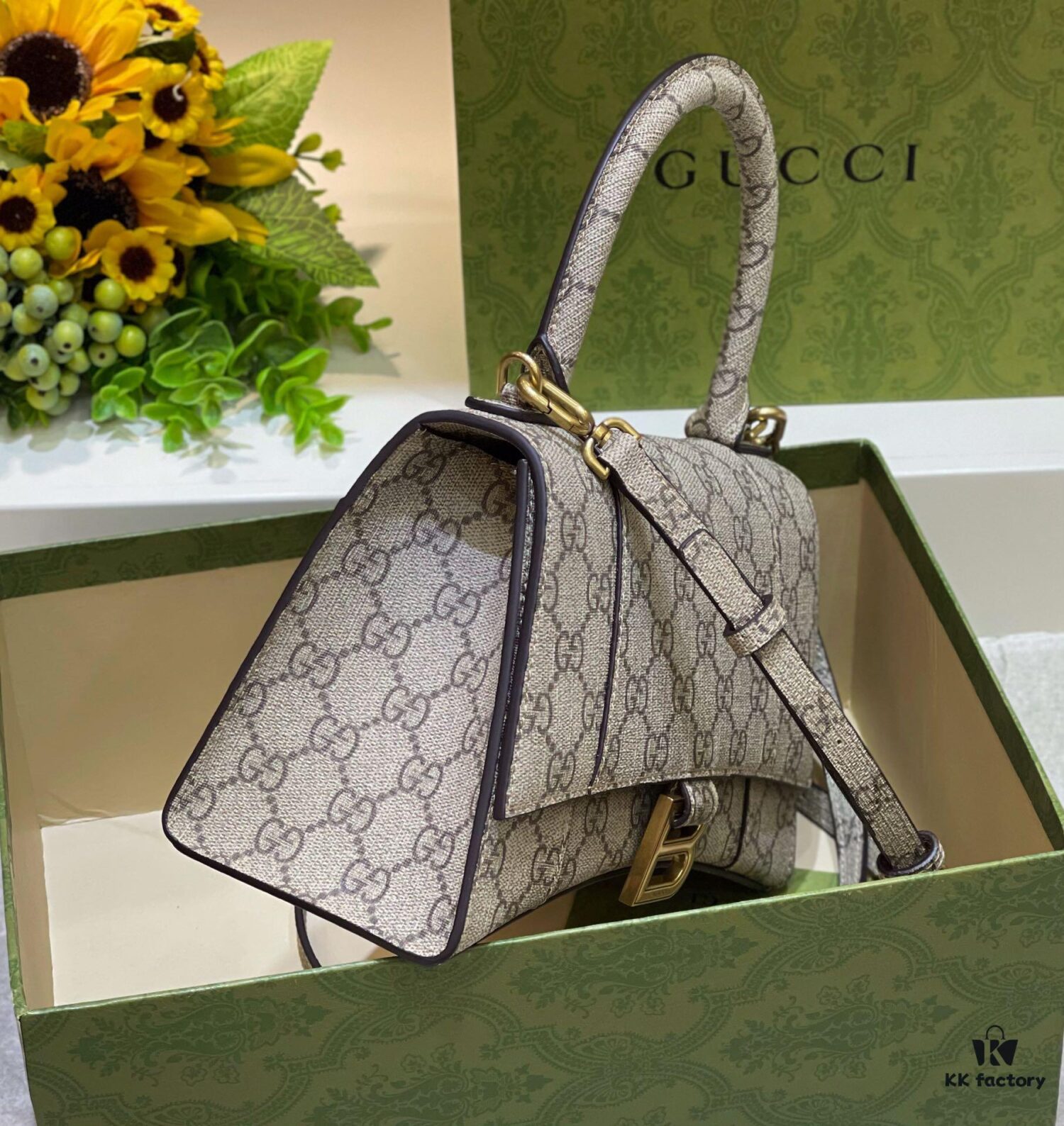 🔥GUCCI × BALENCIAGA Hourglass Bag