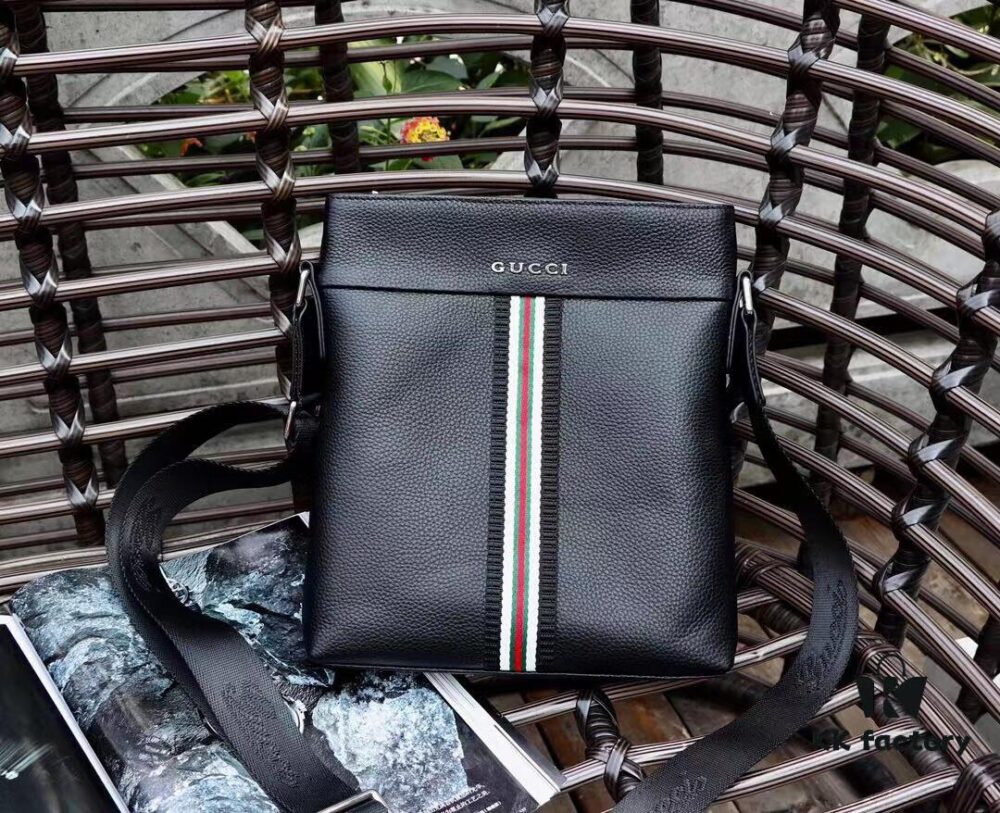 New Arrival (Model 0207) Gucci Men's Casual Bag