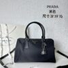 Gucci New Boston Pillow Bag 31*19*16cm, Original Hardware Logo, Large Capacity, Stylish and Versatile Everyday Essential