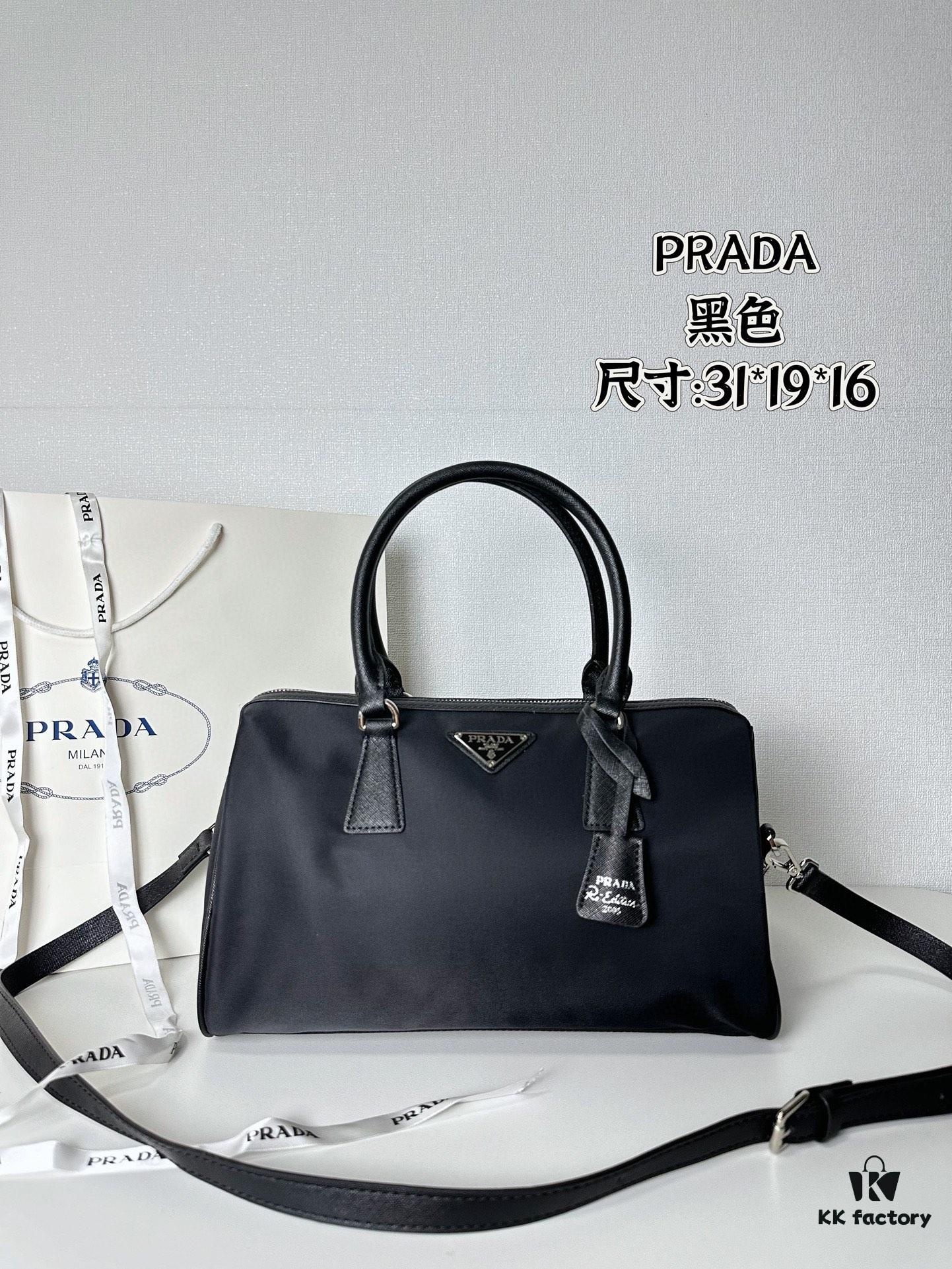 Gucci New Boston Pillow Bag 31*19*16cm, Original Hardware Logo, Large Capacity, Stylish and Versatile Everyday Essential