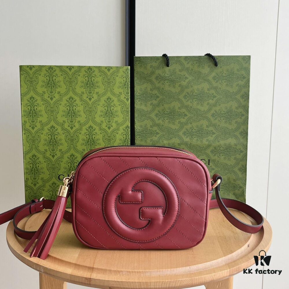 Gucci Blondie Camera Bag Model 742360 Genuine Top-Grain Leather Size 21*15.5*5.5cm